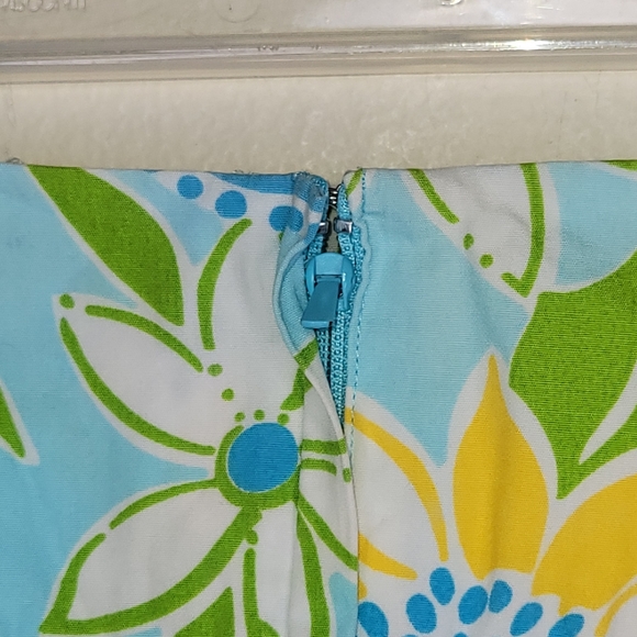 Lilly Pulitzer A-Line Skirt Paisley Sunflower, Size 6 - Picture 7 of 7